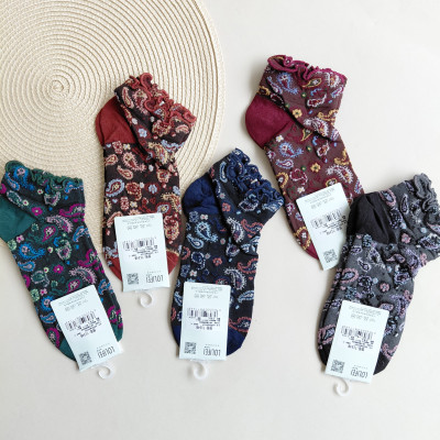 جوراب مچی زنانه طرح بته جقه لبه دالبری وارداتی